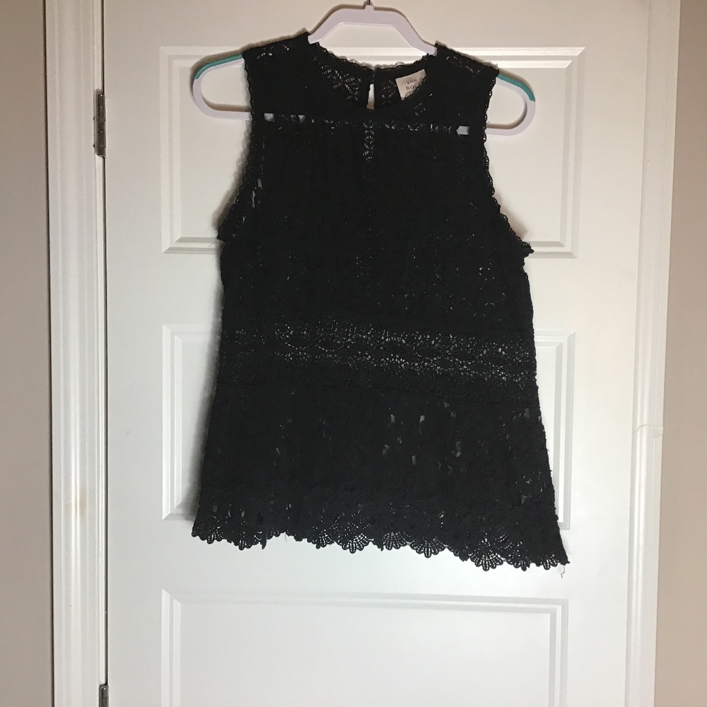 Black No Sleeves Lace Cover-up